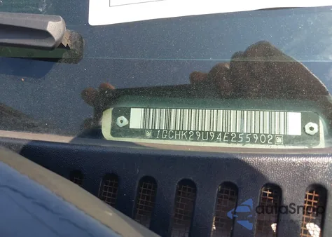 2004 Chevrolet Silverado 2500Hd Ls из США, поврежденный, VIN 1GCHK29U94E255902